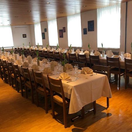 Hotel & Restaurant Stadthof غلروس المظهر الخارجي الصورة