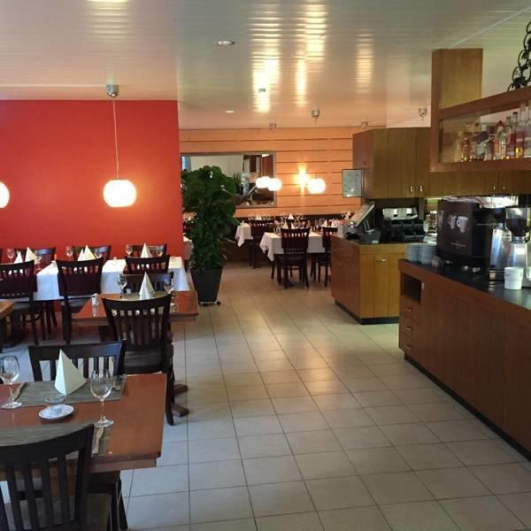Hotel & Restaurant Stadthof غلروس المظهر الخارجي الصورة