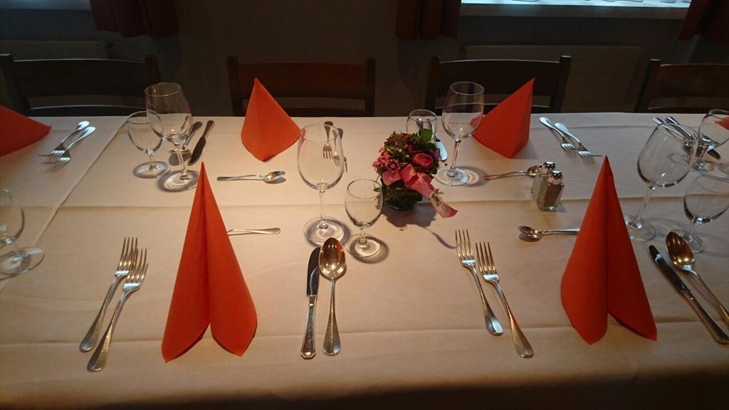 Hotel & Restaurant Stadthof غلروس المظهر الخارجي الصورة