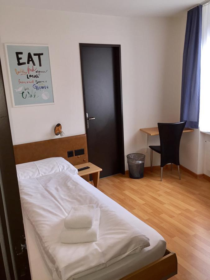 Hotel & Restaurant Stadthof غلروس المظهر الخارجي الصورة