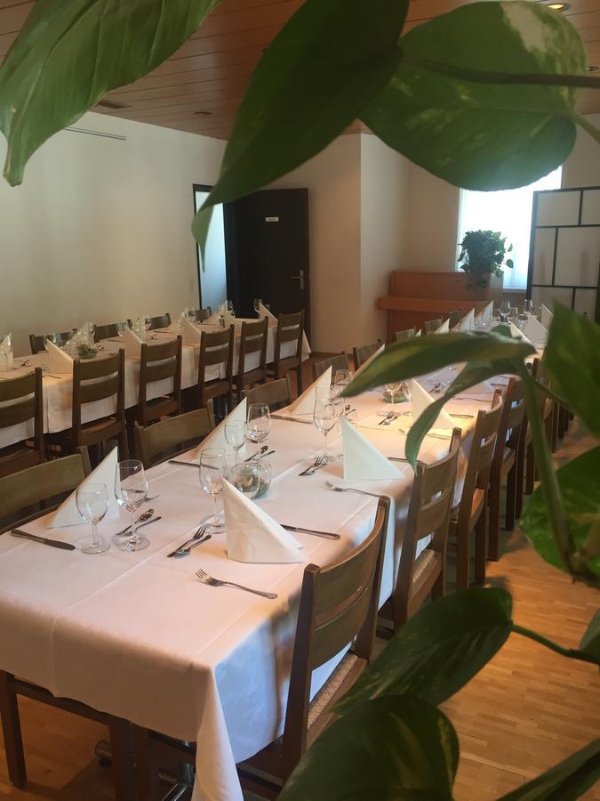 Hotel & Restaurant Stadthof غلروس المظهر الخارجي الصورة
